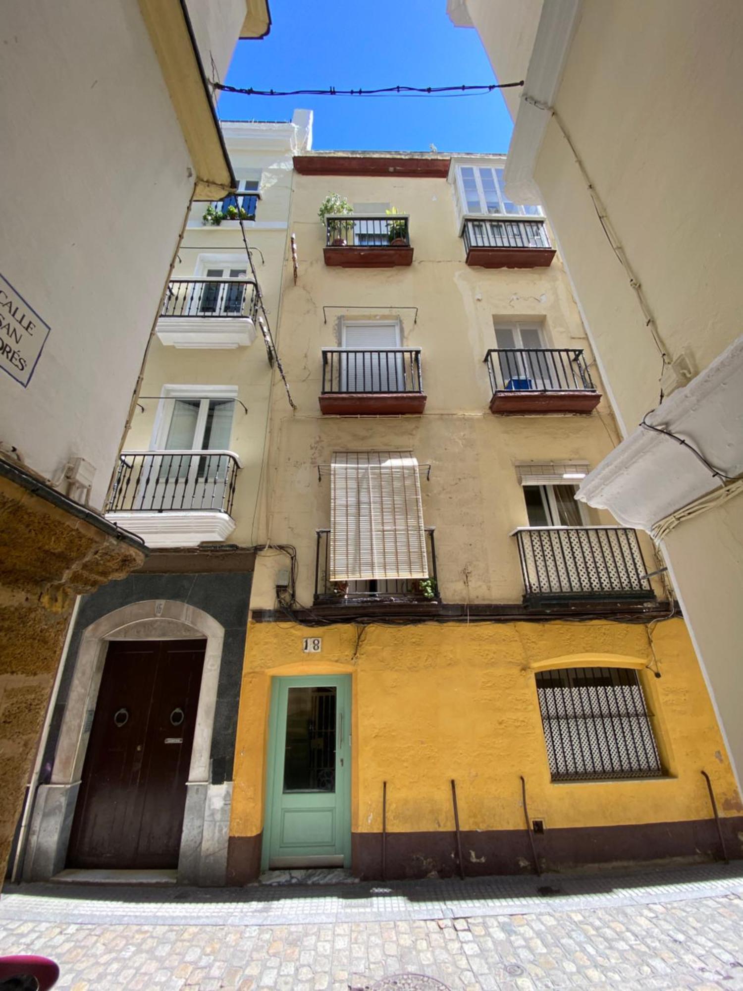 Charito 18 Apartment Cadiz Bagian luar foto